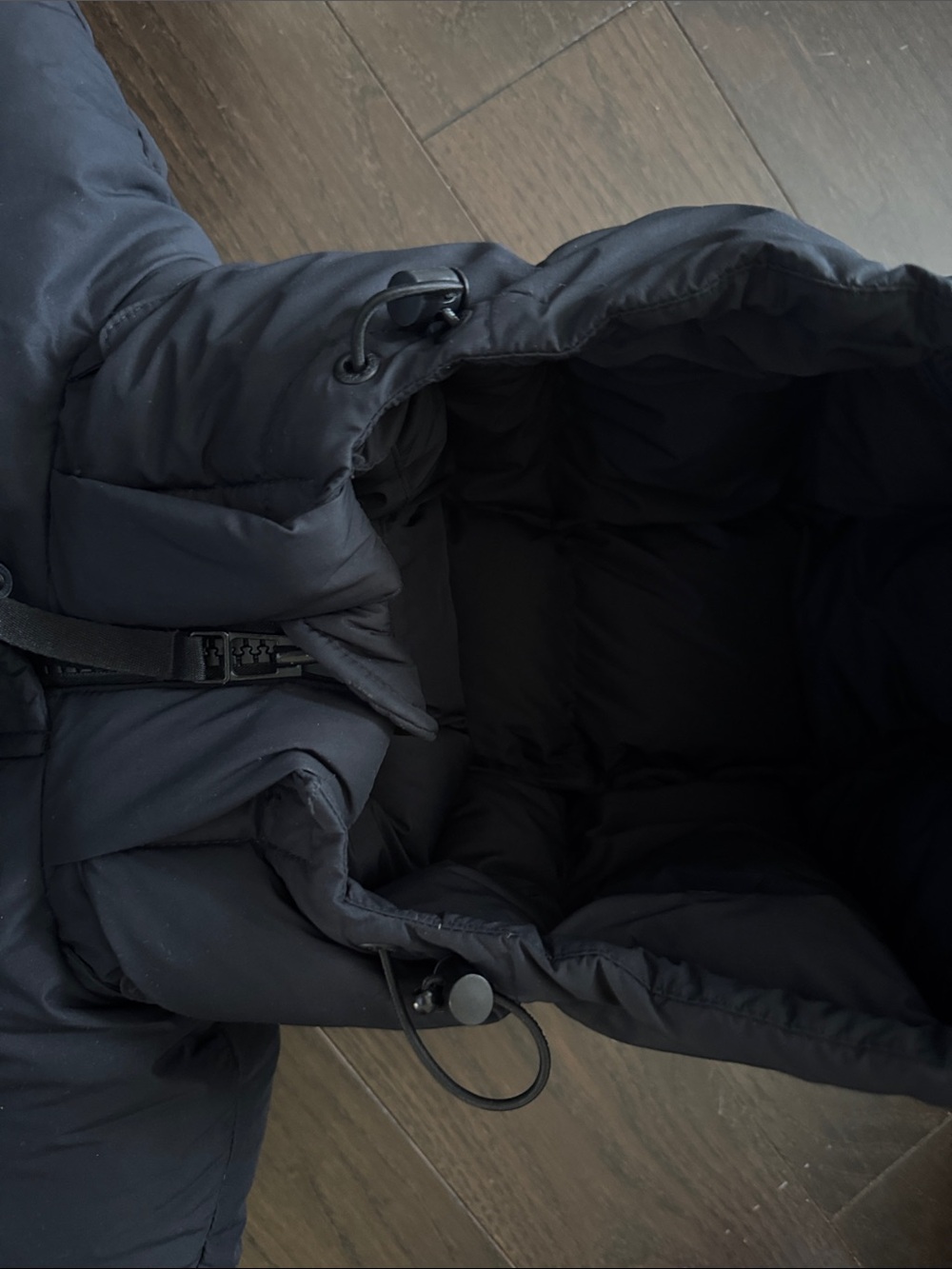 aritzia black superpuff jacket - Picture 4 of 4